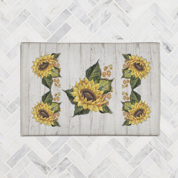 Rosalind Wheeler Romford Flatweave Chenille Light Gray/Yellow/Green Rug Wayfair